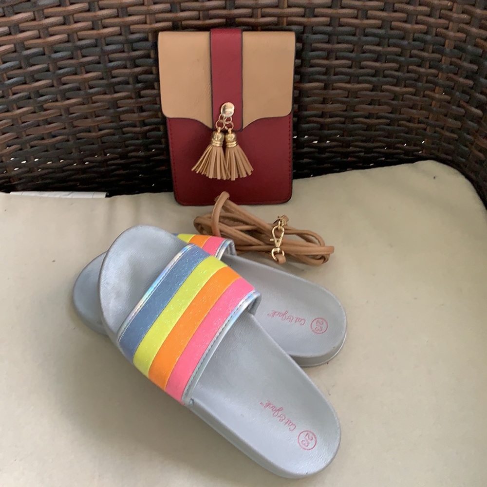 Urban Energy Bag w/ Cat & Jack Sandals